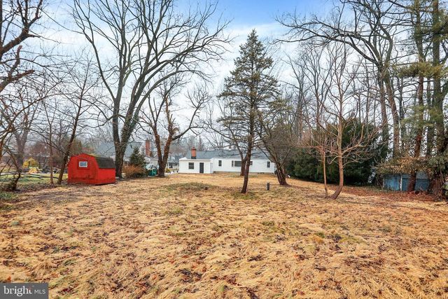 311 PINE ROAD, Mount Holly Springs, PA 17065