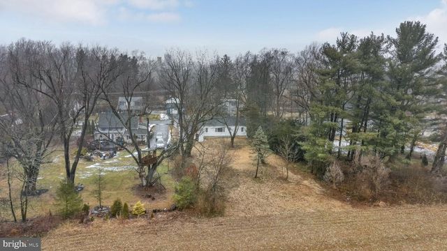 311 PINE ROAD, Mount Holly Springs, PA 17065