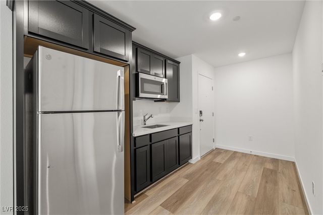 9288 Sky Pointe Drive, Las Vegas, NV 89143