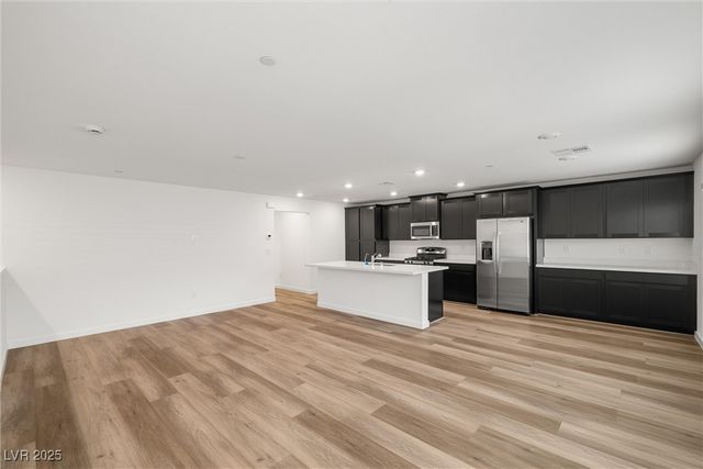 9288 Sky Pointe Drive, Las Vegas, NV 89143