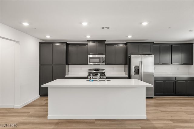 9288 Sky Pointe Drive, Las Vegas, NV 89143