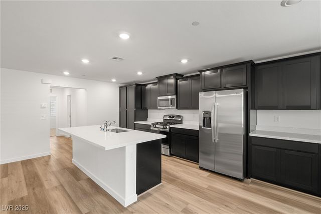 9288 Sky Pointe Drive, Las Vegas, NV 89143