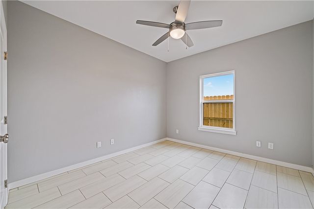 6865 La Salle Dr, Corpus Christi, TX 78414