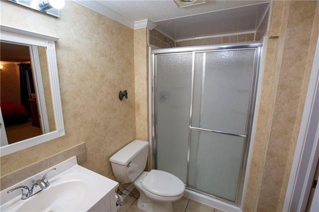 16273 S Lennox Street, Olathe, KS 66062