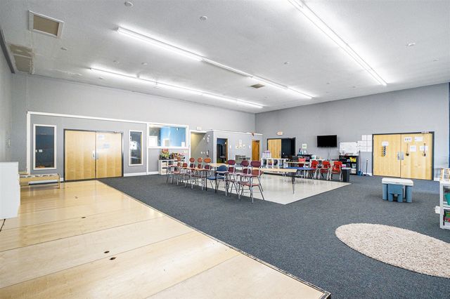 52364 N Main Street, Mattawan, MI 49071