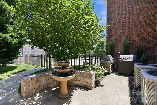 705 Glenn Allen Way, Fort Mill, SC 29715