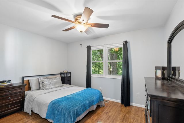 2824 SE 10th Street, Des Moines, IA 50315