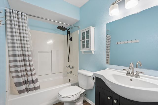 2824 SE 10th Street, Des Moines, IA 50315