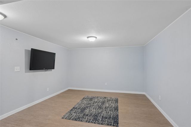2824 SE 10th Street, Des Moines, IA 50315