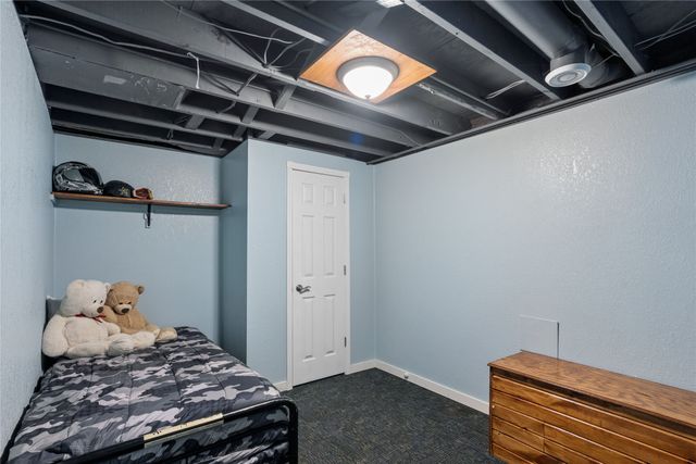 2824 SE 10th Street, Des Moines, IA 50315