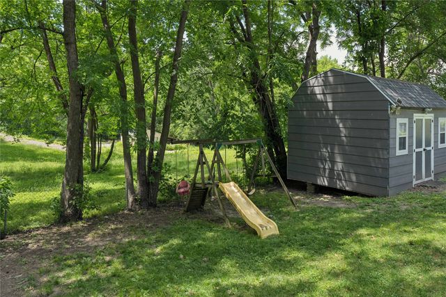 2824 SE 10th Street, Des Moines, IA 50315