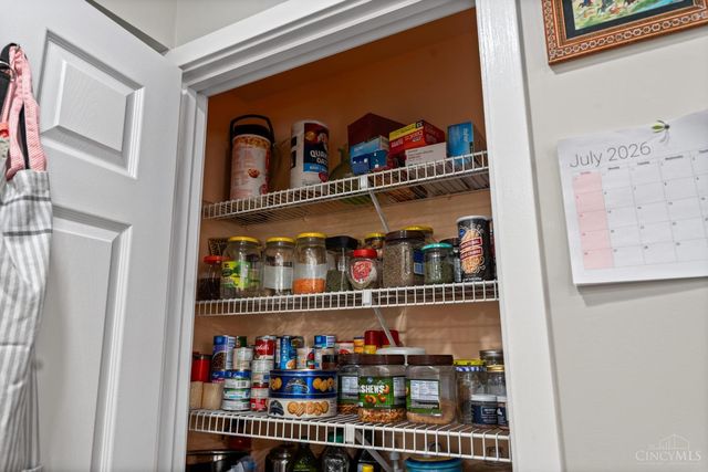 7976 Ashley View Drive, Columbia Twp, OH 45227