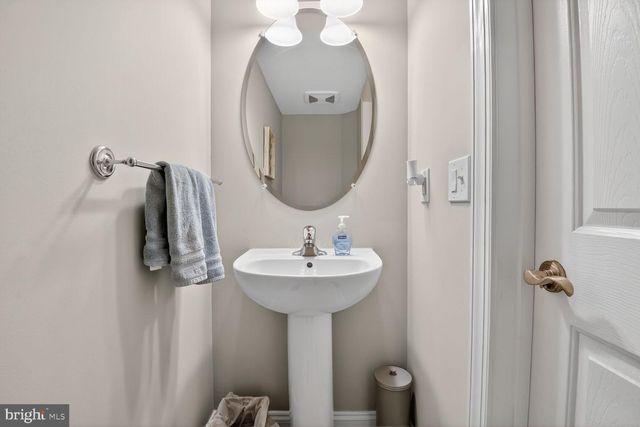 8808 TALBERT RD, Lorton, VA 22079