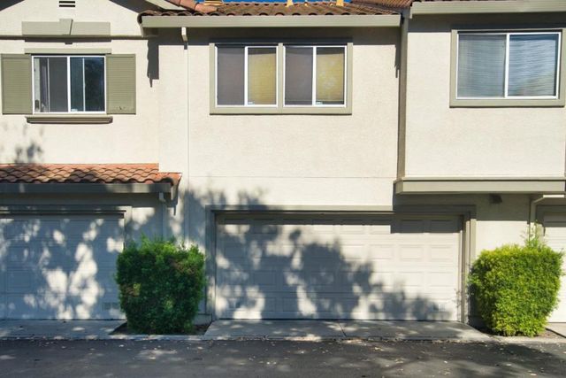 1363 Tea Rose Circle, San Jose, CA 95131