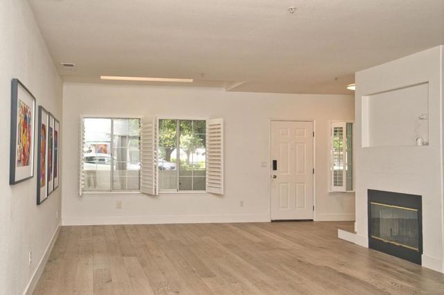 1363 Tea Rose Circle, San Jose, CA 95131