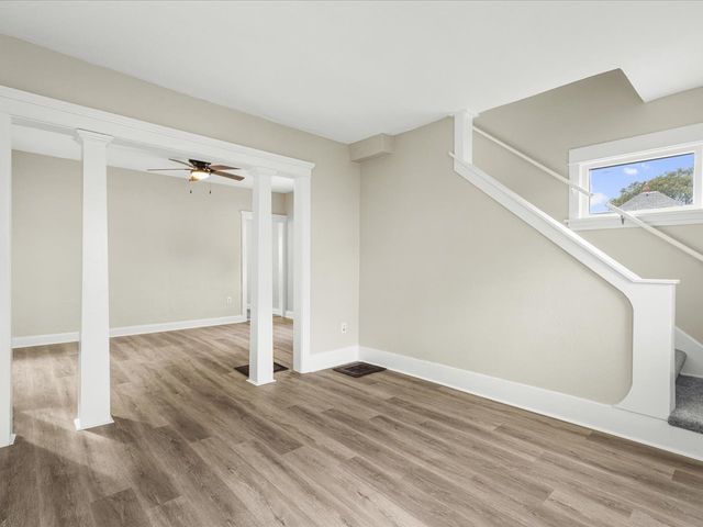 1311 Benton Street, Rockford, IL 61107