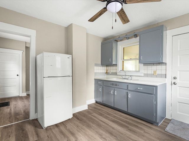 1311 Benton Street, Rockford, IL 61107