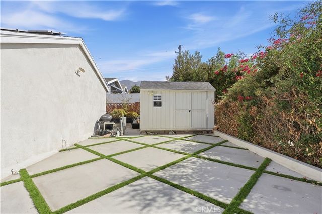 13800 Astoria Street, Sylmar, CA 91342