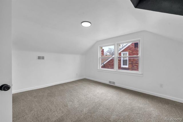 8285 Cheyenne Street, Detroit, MI 48228