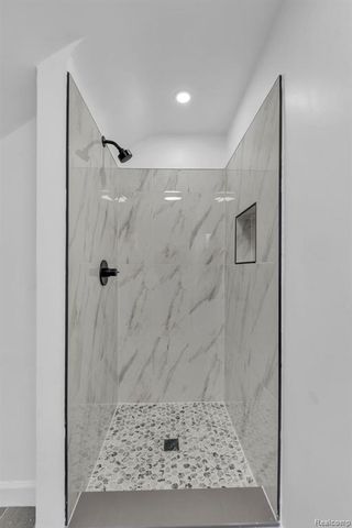 8285 Cheyenne Street, Detroit, MI 48228