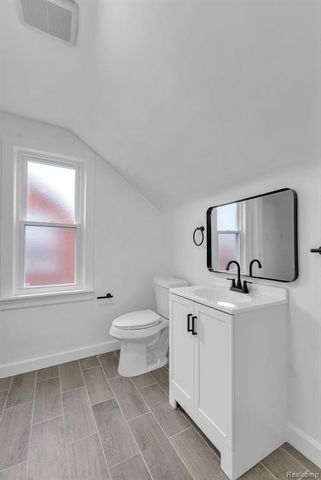 8285 Cheyenne Street, Detroit, MI 48228