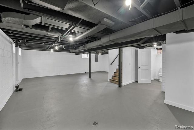 8285 Cheyenne Street, Detroit, MI 48228