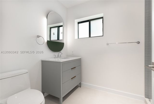 1801 NE 173rd St, North Miami Beach, FL 33162