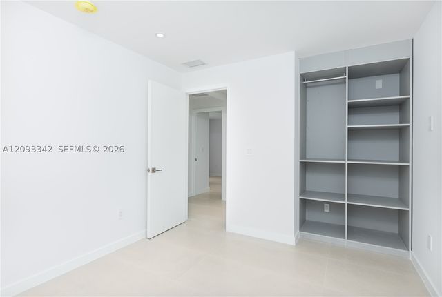 1801 NE 173rd St, North Miami Beach, FL 33162