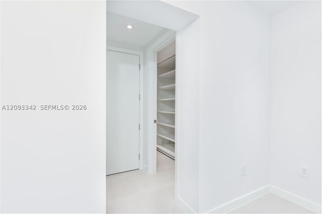 1801 NE 173rd St, North Miami Beach, FL 33162