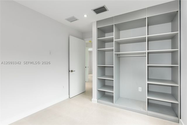 1801 NE 173rd St, North Miami Beach, FL 33162
