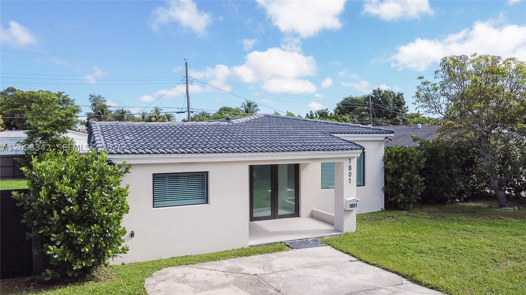 1801 NE 173rd St, North Miami Beach, FL 33162