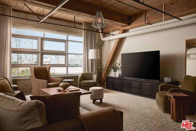 530 S Hewitt Street 343, Los Angeles, CA 90013