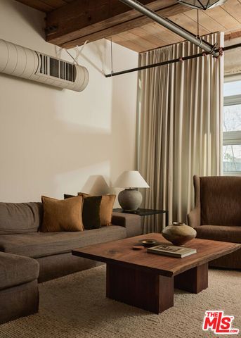 530 S Hewitt Street 343, Los Angeles, CA 90013