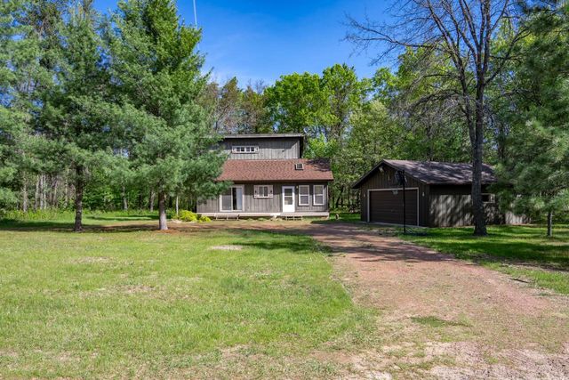 W5880 Beach Drive, New Lisbon, WI 53950