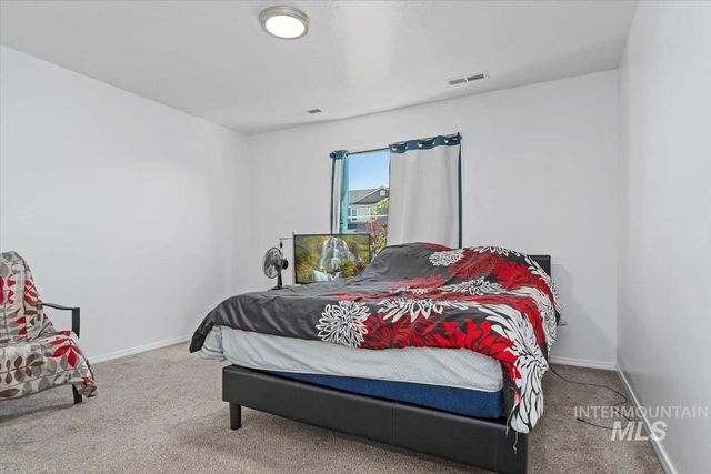 12806 Marna St, Caldwell, ID 83607