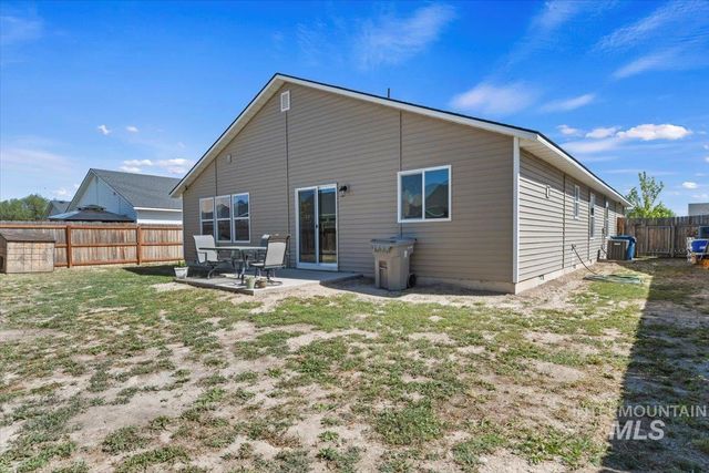 12806 Marna St, Caldwell, ID 83607