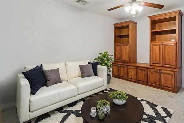 4205 Spyglass Drive, Norman, OK 73072