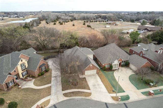 4205 Spyglass Drive, Norman, OK 73072