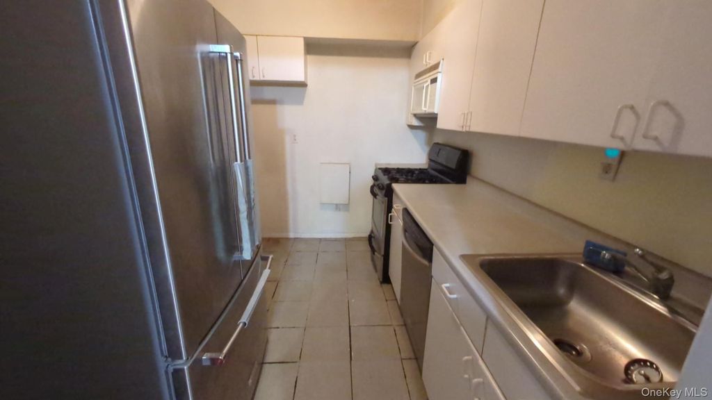 1101 Midland Avenue 228, Bronxville, NY 10708 — photo 5