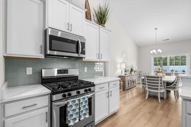 246 Hayloft Circle, Conway, SC 29526