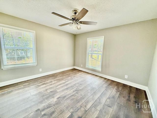 108 W. General Screven Way, Hinesville, GA 31320