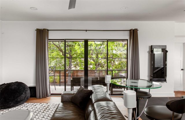 6100 Gena CT, Austin, TX 78757