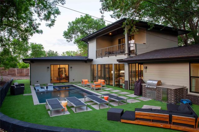 6100 Gena CT, Austin, TX 78757