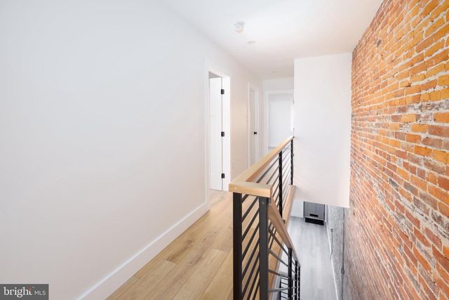1810 TASKER ST, Philadelphia, PA 19145
