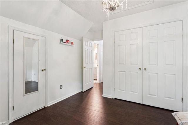 202 Tower LN, Newport News, VA 23608