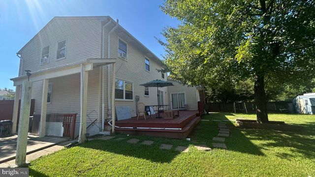 8522 STONEWALL RD, Manassas, VA 20110