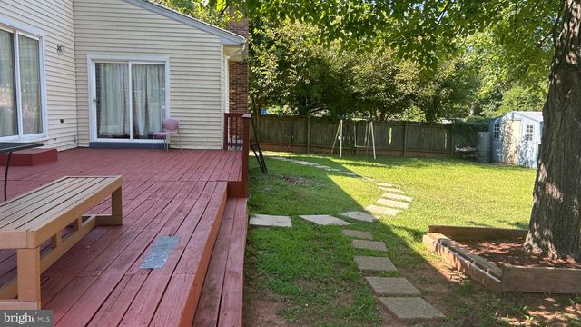 8522 STONEWALL RD, Manassas, VA 20110