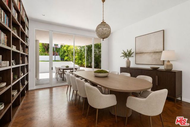 909 N Alpine Drive, Beverly Hills, CA 90210