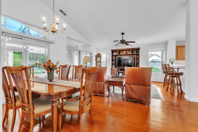 5289 Dreamgarden Loop, Roseville, CA 95747