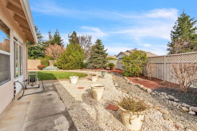 5289 Dreamgarden Loop, Roseville, CA 95747